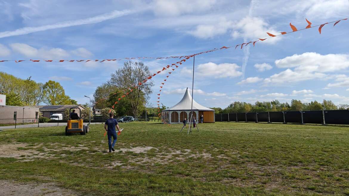 De opbouw is weer in volle gang🧡