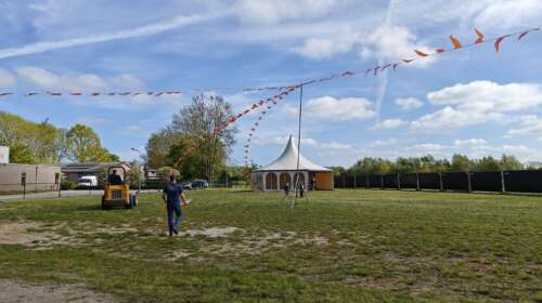 De opbouw is weer in volle gang🧡