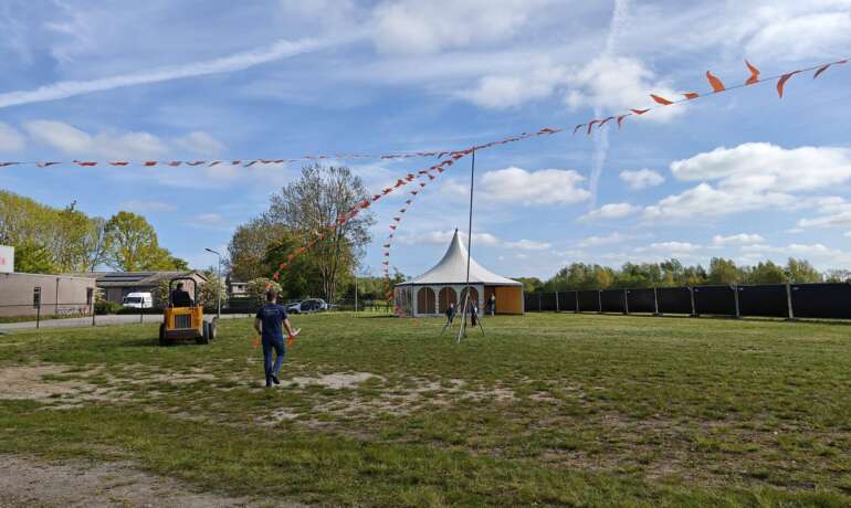 De opbouw is weer in volle gang🧡